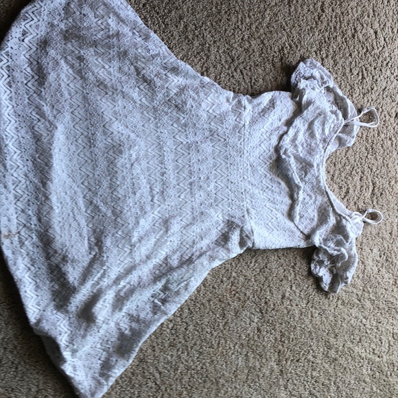 White lace dress - Picture 1 of 1